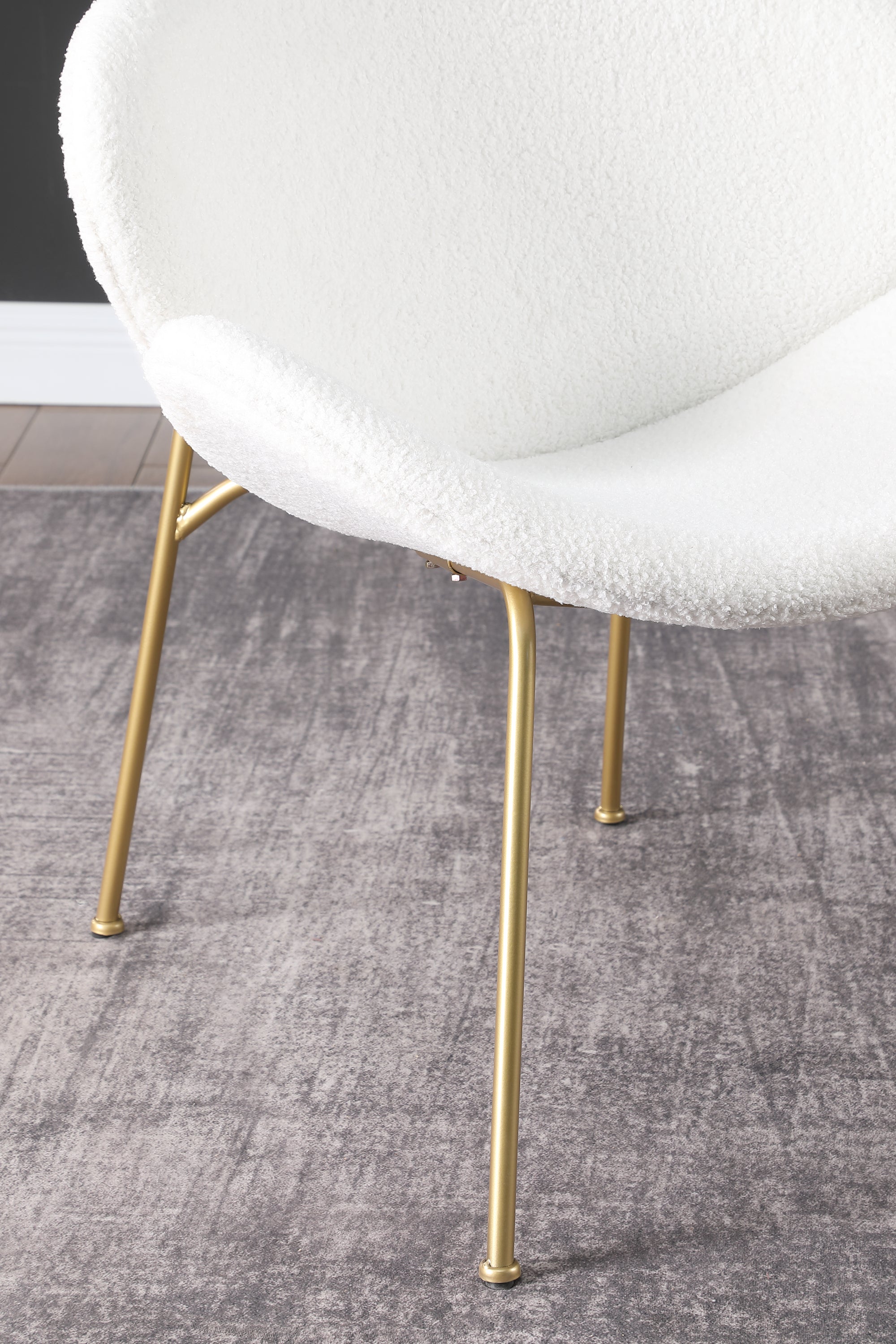 {2 Chair/ 1 Carton} Modern Lounge Chair, Teddy Velvet Cover, For Bedroom Vanity Chair for Home/Office/Dining (6 Colors)