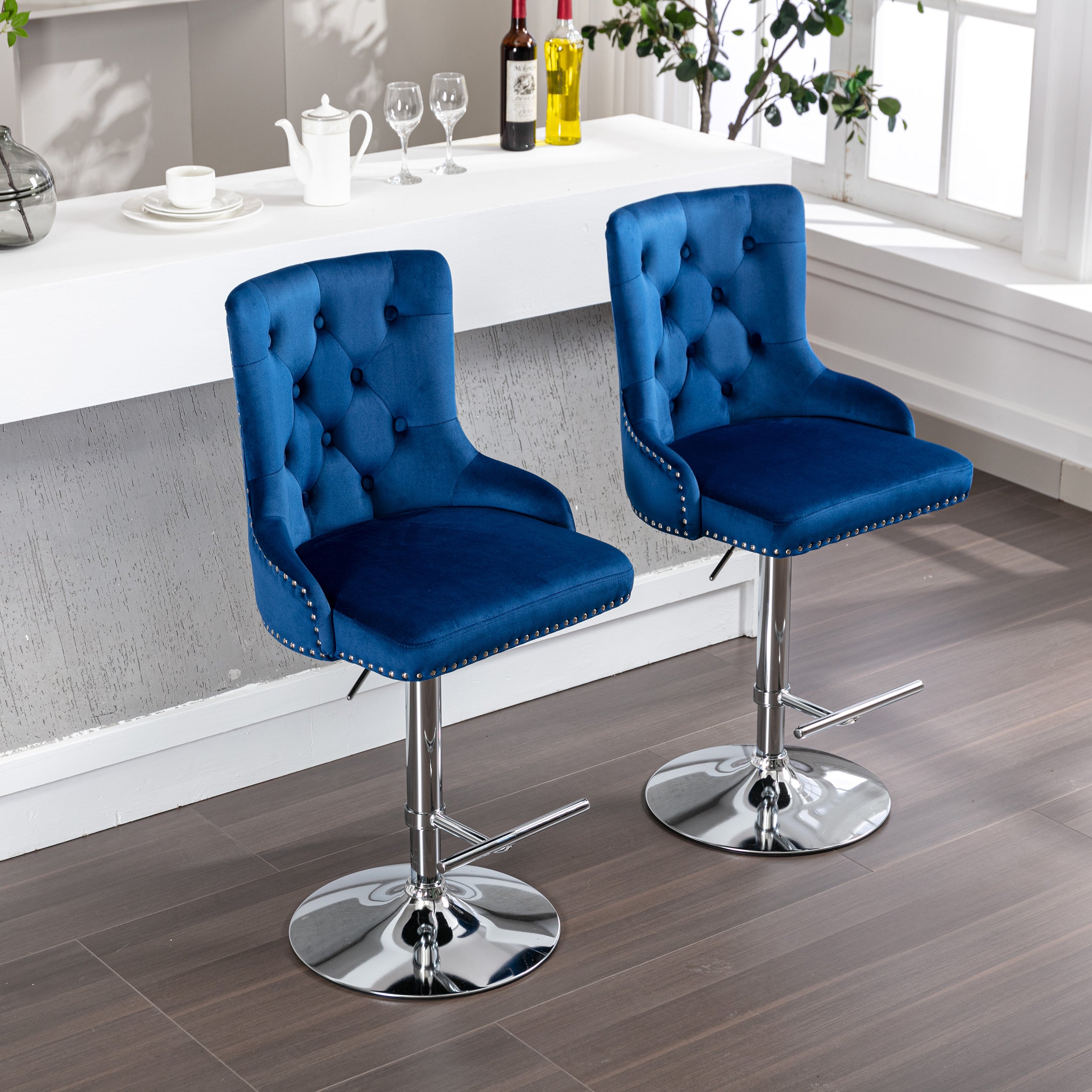 Swivel Velvet Barstools Adjusatble Seat Height , Modern Upholstered Bar Stools with Backs Comfortable Tufted for Home Pub and Kitchen Island（Dark Navy,Set of 2）
