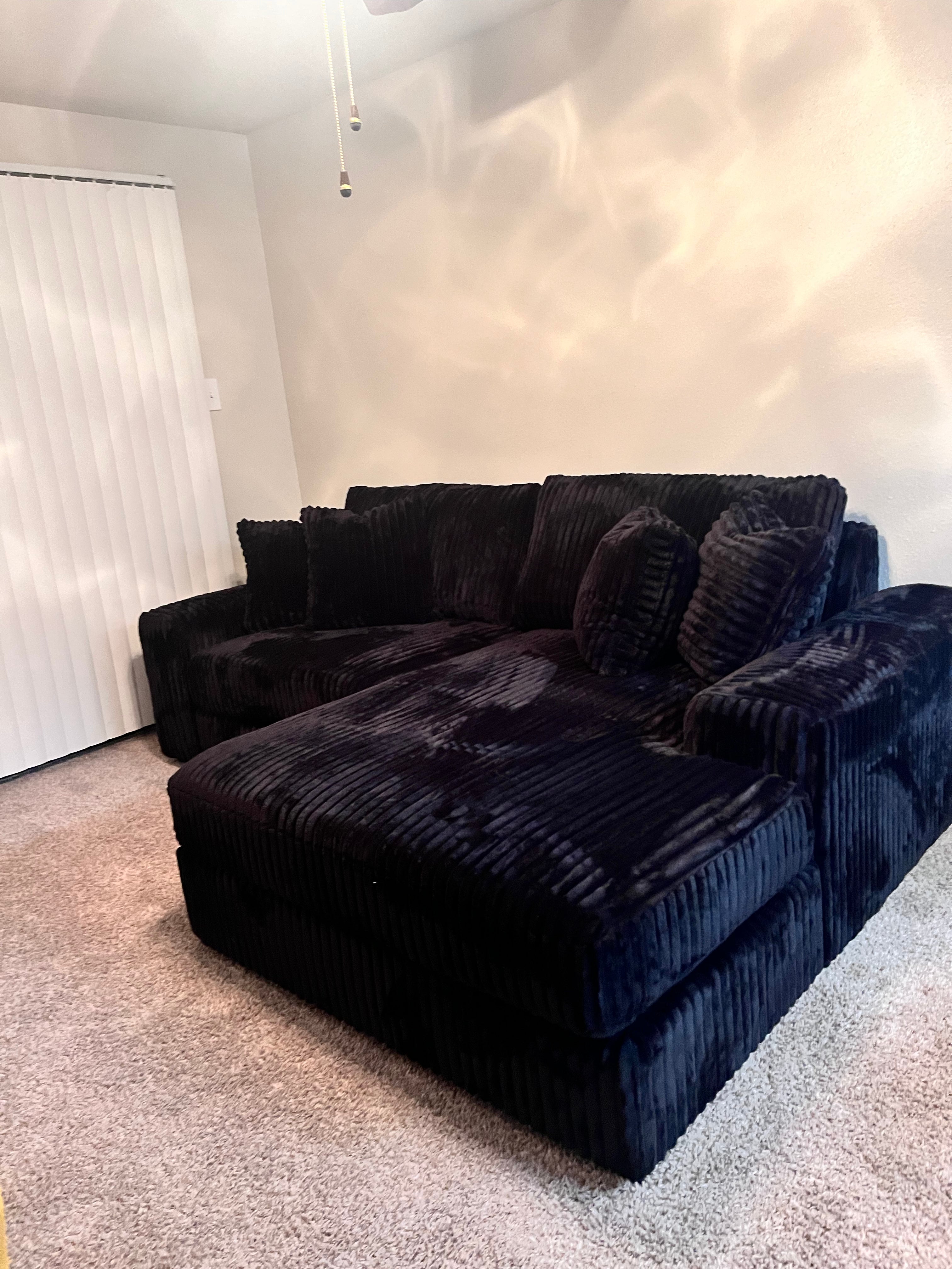 SUNDAY 2PC OVERSIZED BLACK VELVET SECTIONAL