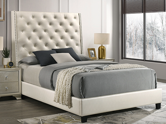 CHANTILLY BED IN PEARL FAUX LEATHER