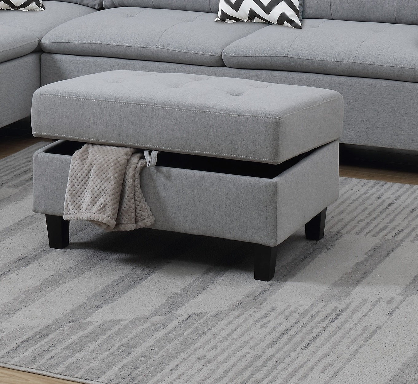 Grey Sectional w Ottoman Linen Like Fabric