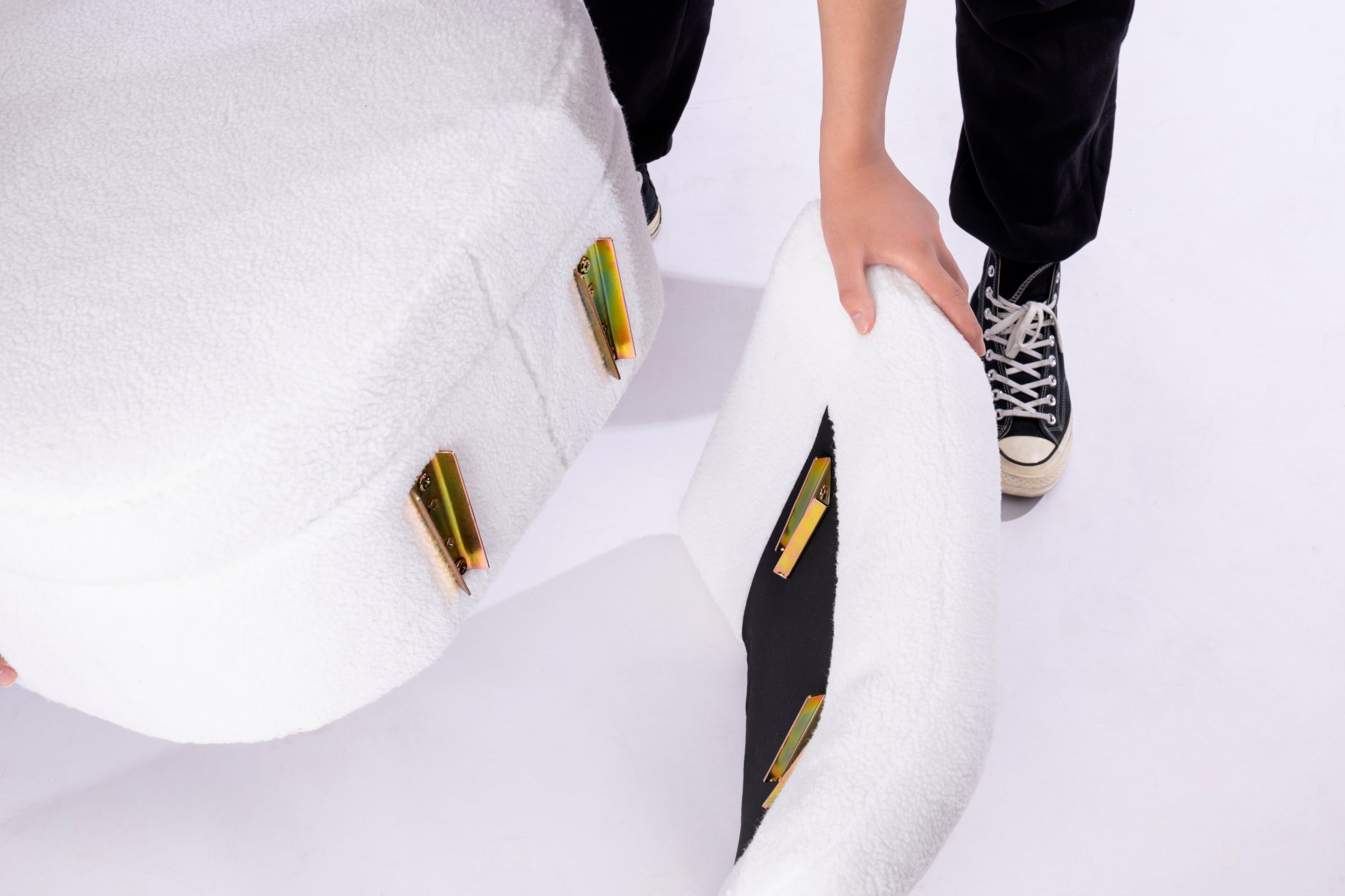 Footstool with storage function  beige teddy fabric  suitable for hallway bedroom living room