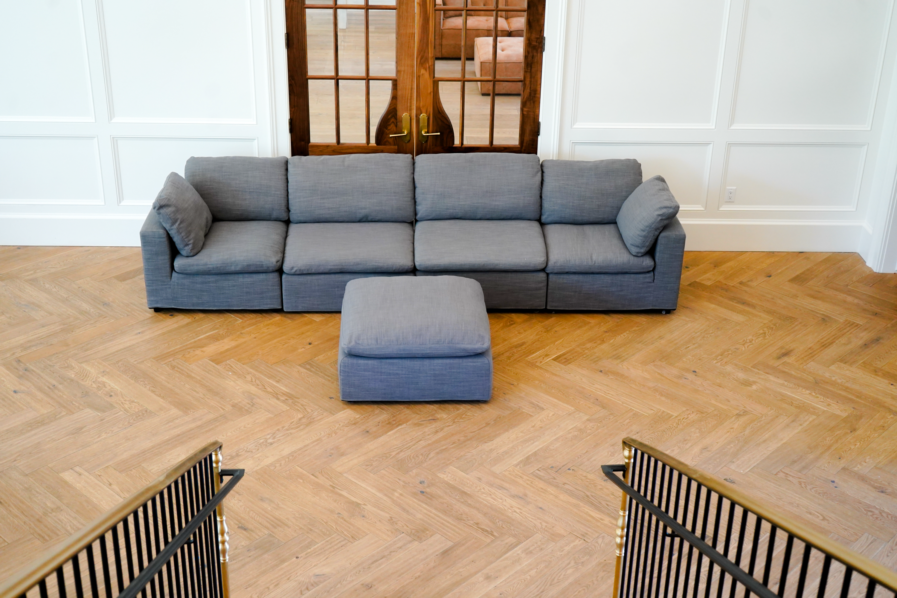 Harper Luxe Grey Sectional - 7 seat Configuration