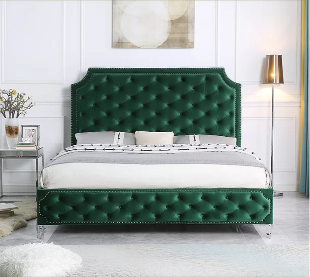 DELILAH 5FT TALL TUFTED BED IN GREEN VELVET