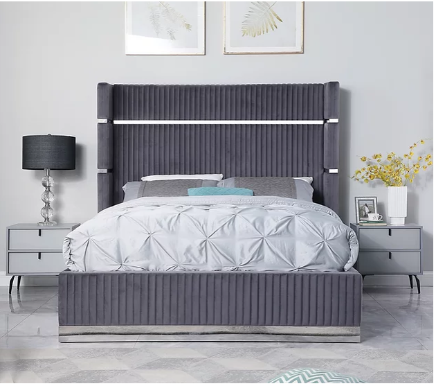 ASPEN TUFTED BED IN SILVER VELVET WITH GOLD ACCENTS