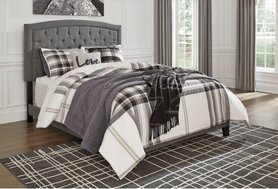 GREY LINEN PLATFORM BED W/ TUFTED BUTTONS By HH AVAILABLE IN HOUSTON, DALLAS, AUSTIN, SAN ANTONIO, & NATIONWIDE