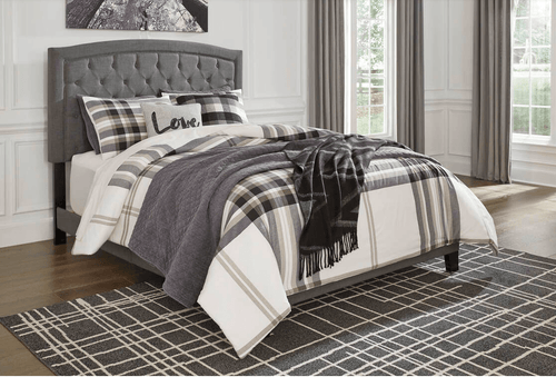 GREY LINEN PLATFORM BED W/ TUFTED BUTTONS By HH AVAILABLE IN HOUSTON, DALLAS, AUSTIN, SAN ANTONIO, & NATIONWIDE