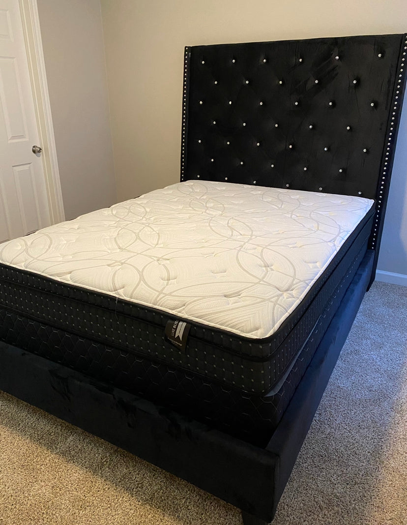 SHADOWBRIAR BLACK 3 ROOM PACKAGE