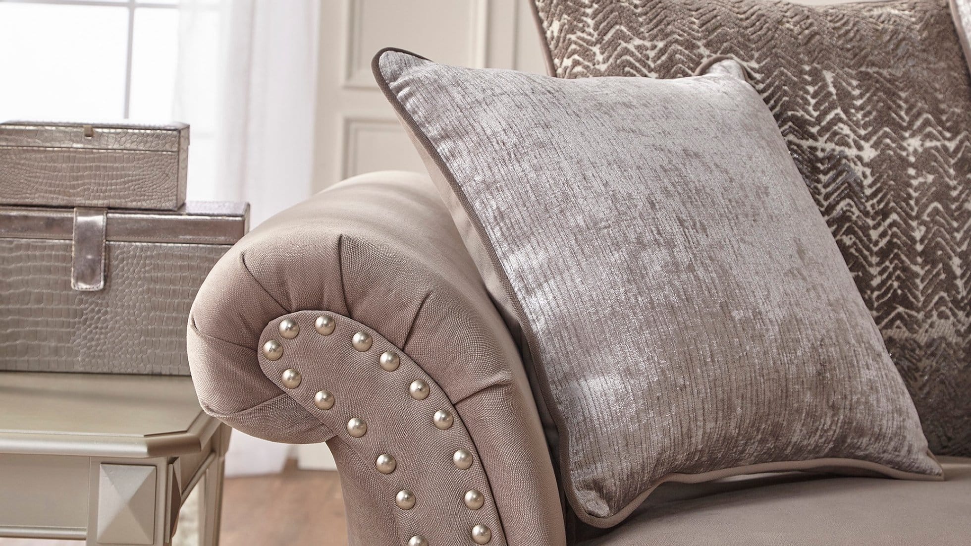 COSMOS PUTTY SOFA & LOVESEAT BY NEW ERA AVAILABLE IN HOUSTON, DALLAS, SAN ANTONIO, & AUSTIN  SKU S7500